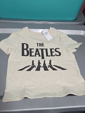 Beatles Shirt / Size 2T